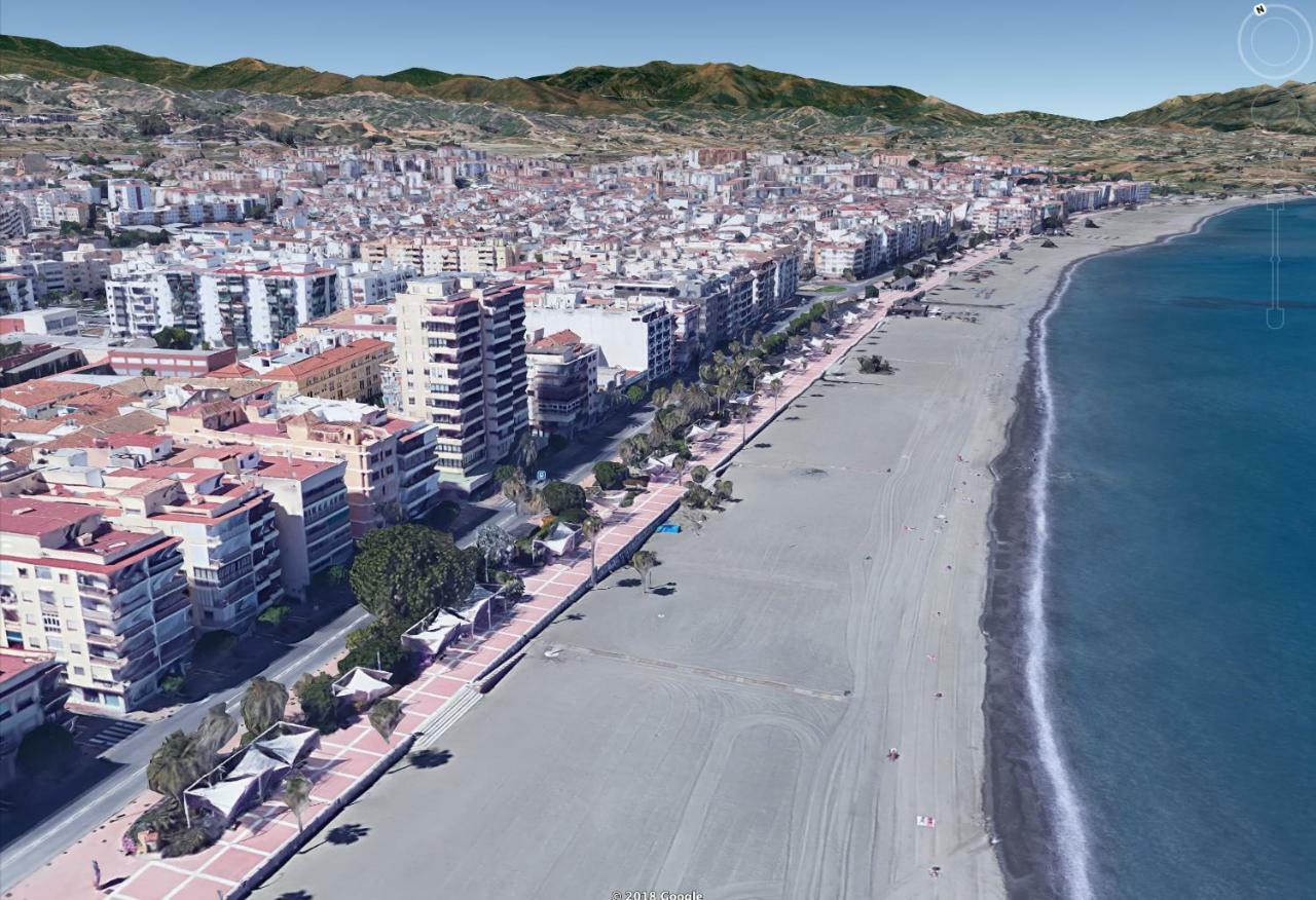 First line beach sea view Estepona Exterior foto