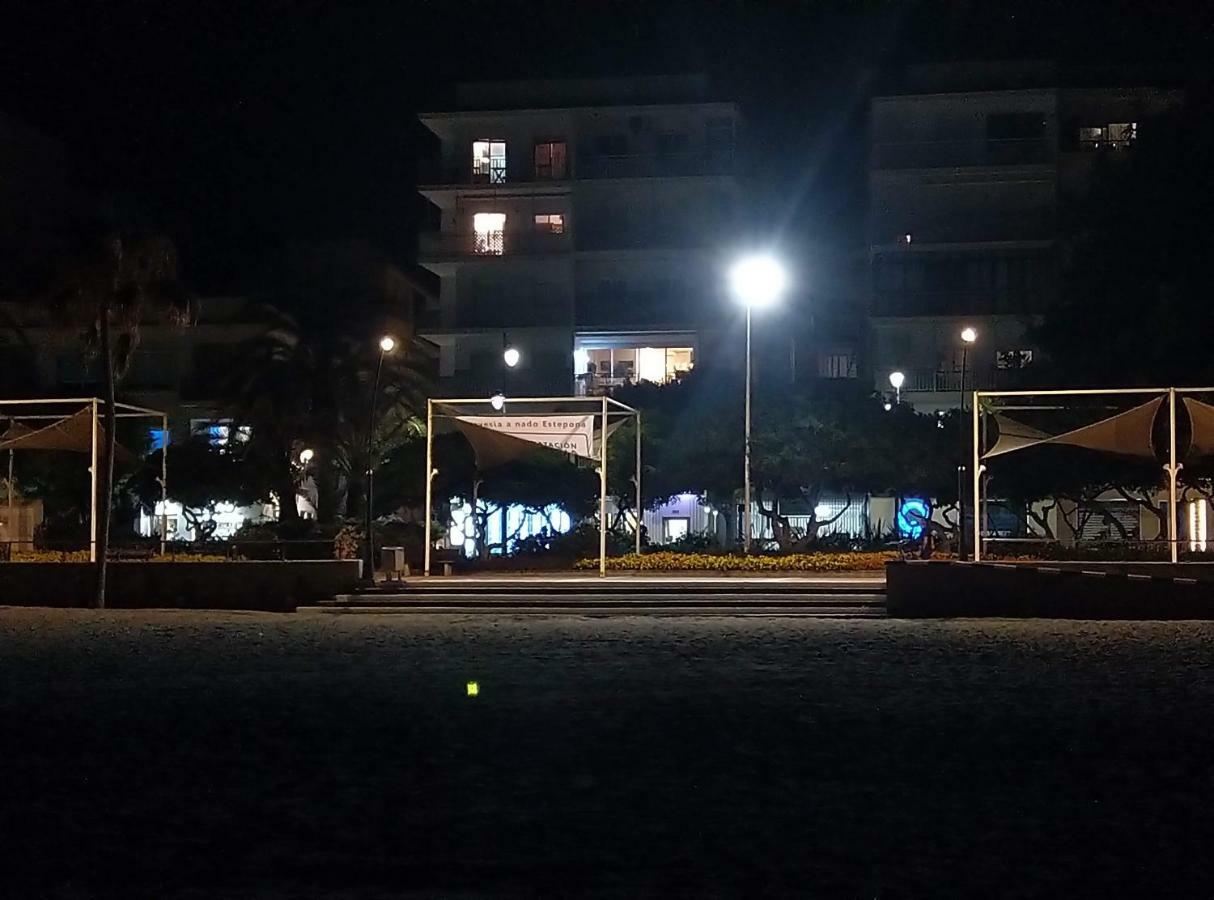First line beach sea view Estepona Exterior foto
